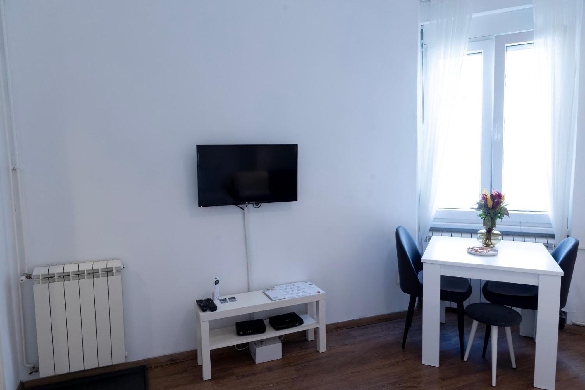 Downtown Studio Ap Белград Екстериор снимка