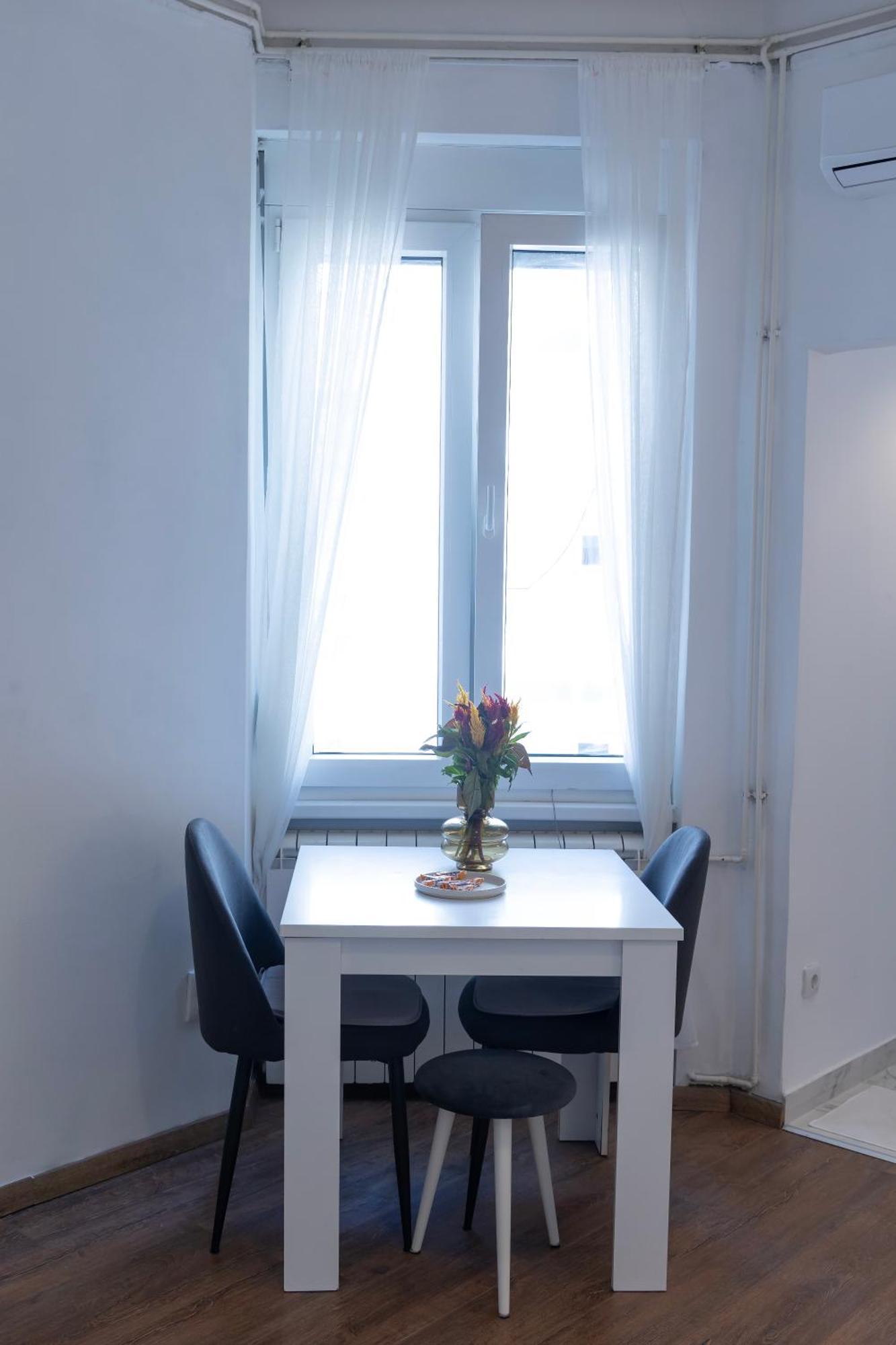 Downtown Studio Ap Белград Екстериор снимка